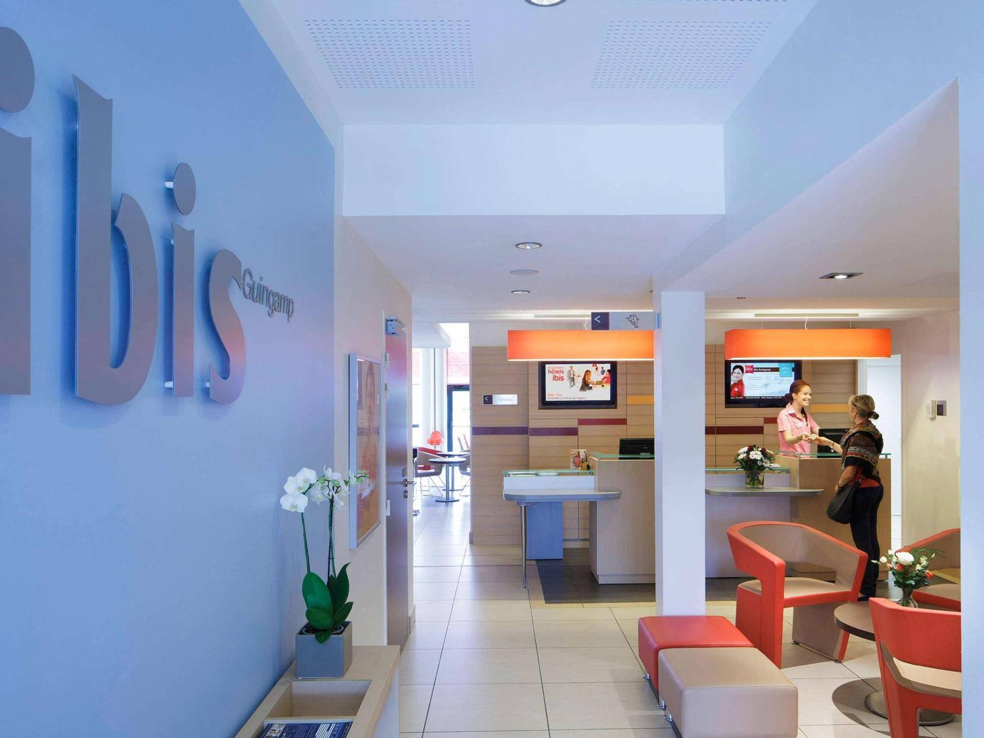 Hotel Ibis Guingamp Coeur De Bretagne Ploumagoar Eksteriør billede